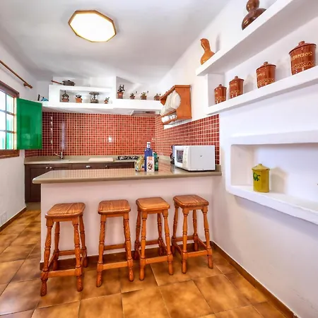 Casa Diama - By Lanzarote بيت للعطل *