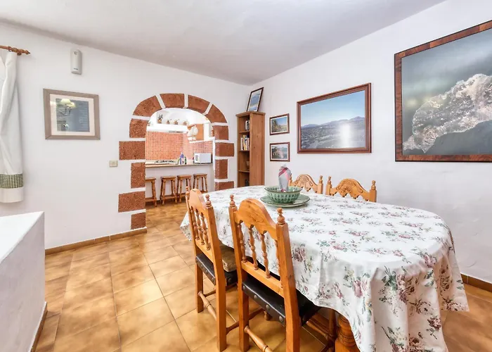 Casa Diama - By Lanzarote Yaiza (Lanzarote)